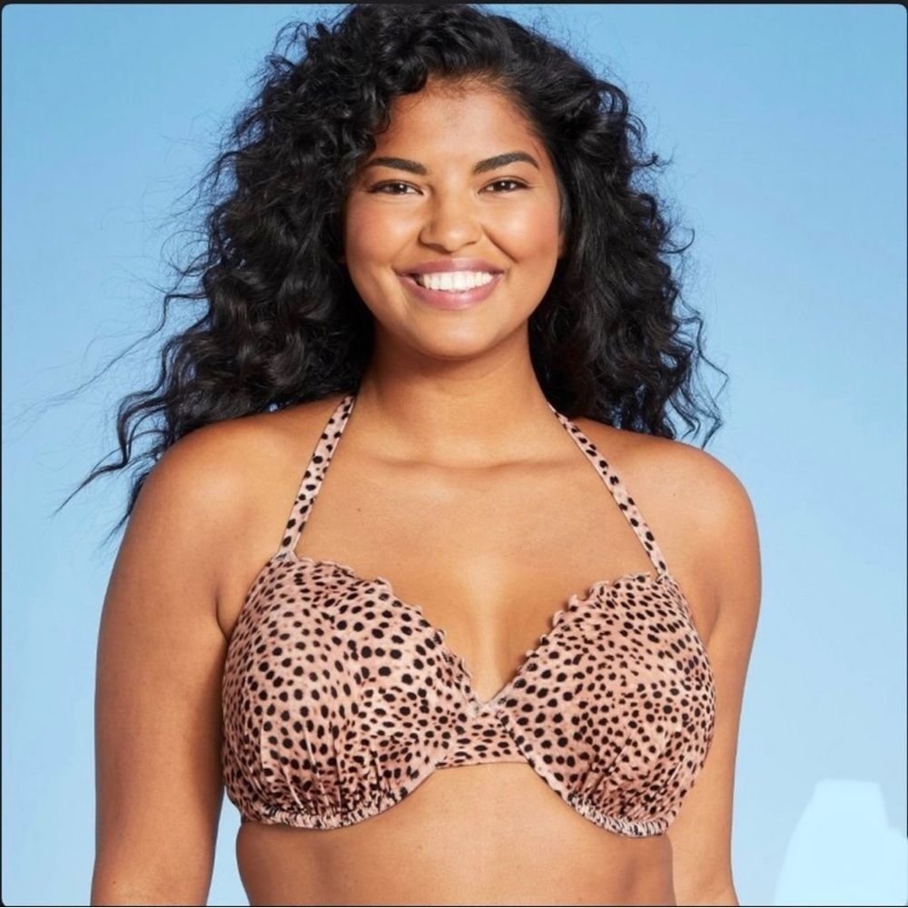 Shade & Shore Ruffle Bikini Top H2